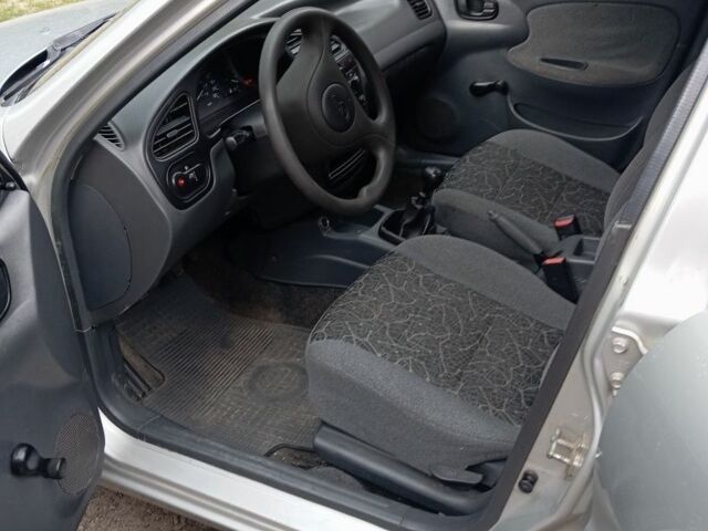 Серый Дэу Сенс, объемом двигателя 1.5 л и пробегом 117 тыс. км за 2295 $, фото 4 на Automoto.ua