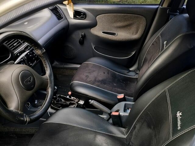 Сірий Деу Сенс, об'ємом двигуна 1.3 л та пробігом 201 тис. км за 2050 $, фото 1 на Automoto.ua