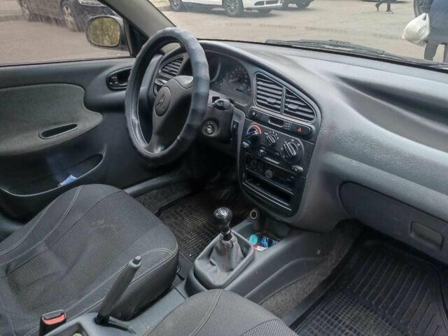 Серый Дэу Сенс, объемом двигателя 1.5 л и пробегом 270 тыс. км за 1900 $, фото 8 на Automoto.ua