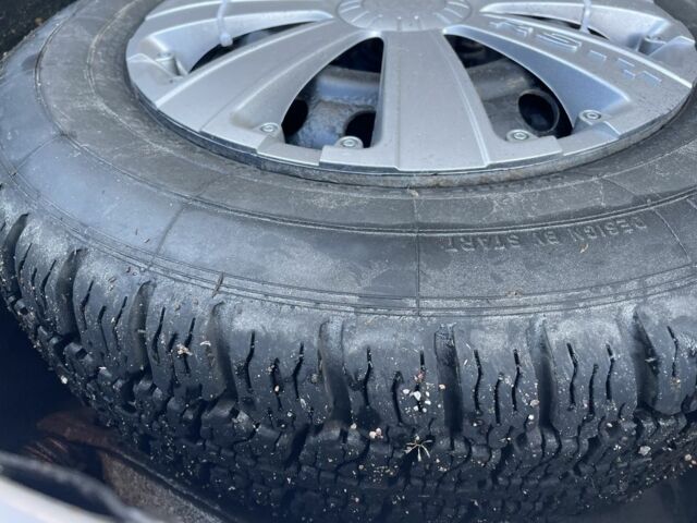 Сірий Деу Сенс, об'ємом двигуна 1.5 л та пробігом 250 тис. км за 1450 $, фото 10 на Automoto.ua