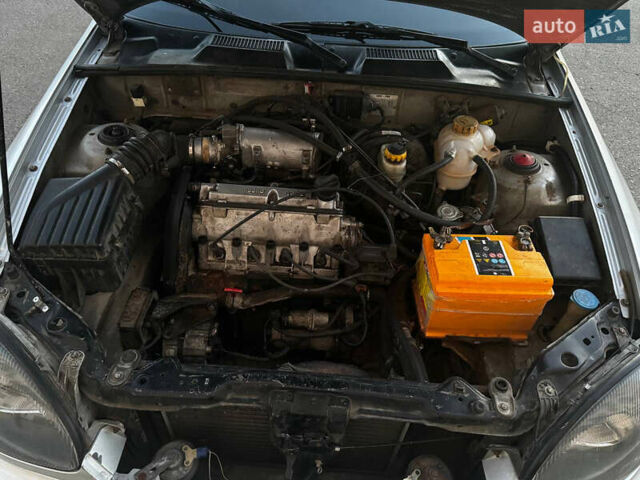 Дэу Сенс 2006 в Николаеве на Automoto.ua Серый Дэу Сенс, объемом двигателя 1.3 л и пробегом 254 тыс. км за 2500 $, фото 18 на Automoto.ua