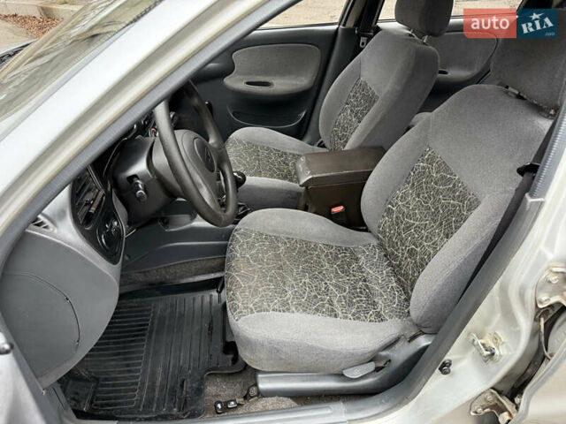Сірий Деу Сенс, об'ємом двигуна 1.3 л та пробігом 157 тис. км за 1850 $, фото 18 на Automoto.ua