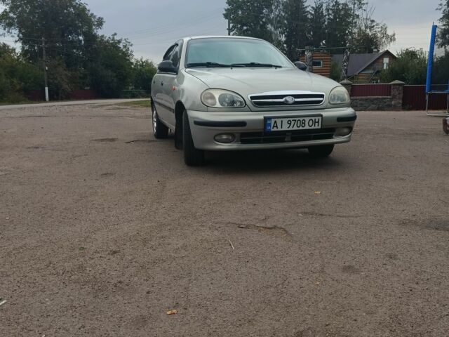 Серый Дэу Сенс, объемом двигателя 1.3 л и пробегом 200 тыс. км за 2000 $, фото 1 на Automoto.ua