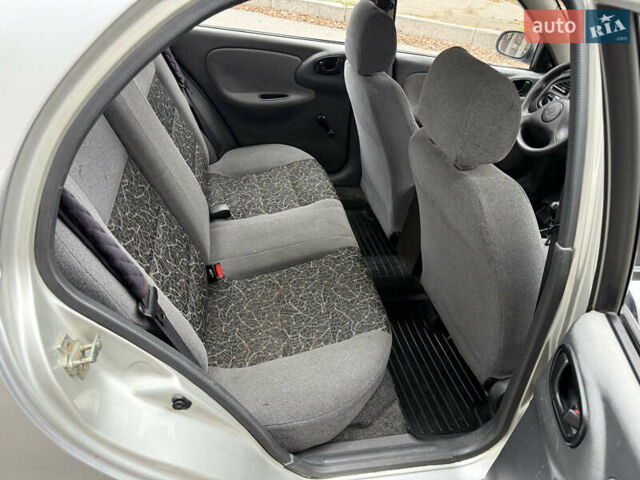 Сірий Деу Сенс, об'ємом двигуна 1.3 л та пробігом 157 тис. км за 1850 $, фото 26 на Automoto.ua