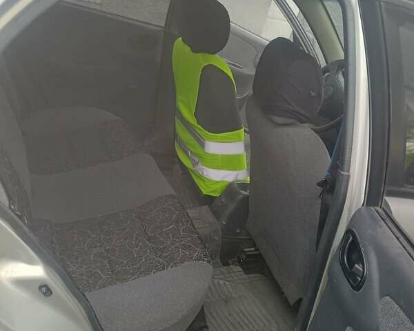 Сірий Деу Сенс, об'ємом двигуна 1.3 л та пробігом 100 тис. км за 1000 $, фото 8 на Automoto.ua