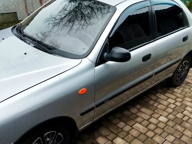 Серый Дэу Сенс, объемом двигателя 1.3 л и пробегом 280 тыс. км за 2000 $, фото 2 на Automoto.ua