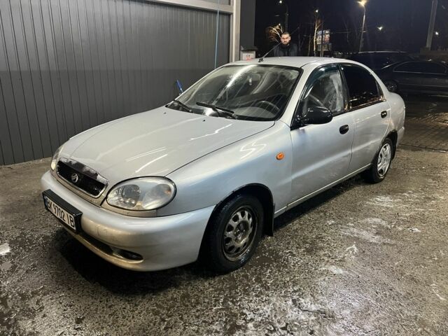 Сірий Деу Сенс, об'ємом двигуна 1.3 л та пробігом 140 тис. км за 1000 $, фото 1 на Automoto.ua