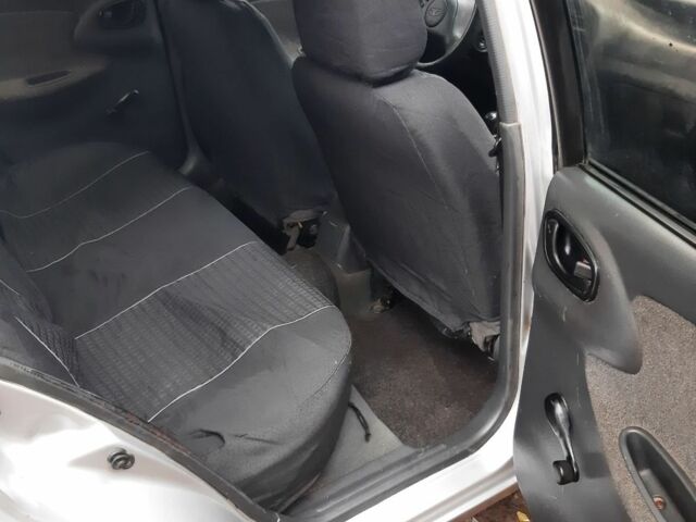 Серый Дэу Сенс, объемом двигателя 1.3 л и пробегом 225 тыс. км за 1300 $, фото 4 на Automoto.ua