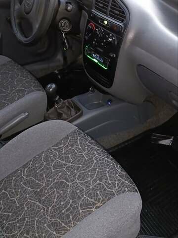 Сірий Деу Сенс, об'ємом двигуна 1.3 л та пробігом 135 тис. км за 2200 $, фото 3 на Automoto.ua