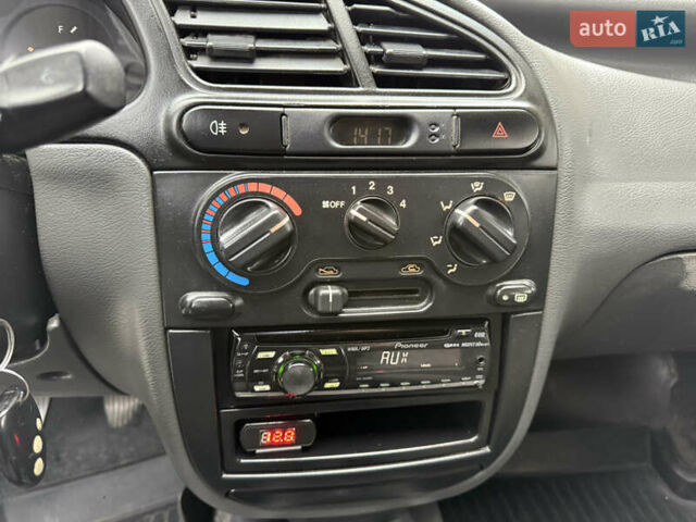 Сірий Деу Сенс, об'ємом двигуна 1.3 л та пробігом 157 тис. км за 1850 $, фото 21 на Automoto.ua