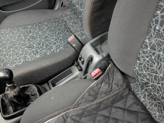 Сірий Деу Сенс, об'ємом двигуна 1.5 л та пробігом 192 тис. км за 1750 $, фото 4 на Automoto.ua