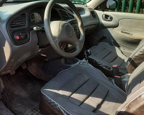 Серый Дэу Сенс, объемом двигателя 0 л и пробегом 35 тыс. км за 1800 $, фото 4 на Automoto.ua