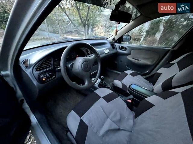 Сірий Деу Сенс, об'ємом двигуна 1.3 л та пробігом 185 тис. км за 1850 $, фото 3 на Automoto.ua