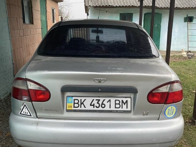 Сірий Деу Сенс, об'ємом двигуна 1.5 л та пробігом 315 тис. км за 1100 $, фото 1 на Automoto.ua