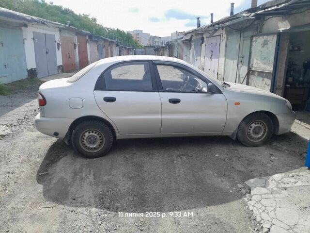 Сірий Деу Сенс, об'ємом двигуна 1.3 л та пробігом 45 тис. км за 2000 $, фото 1 на Automoto.ua