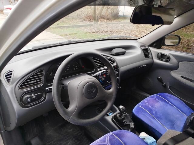 Серый Дэу Сенс, объемом двигателя 1.3 л и пробегом 160 тыс. км за 3000 $, фото 2 на Automoto.ua