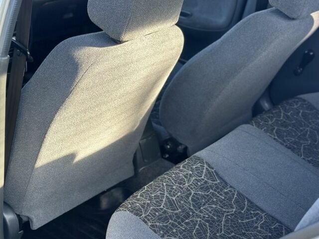 Серый Дэу Сенс, объемом двигателя 1.5 л и пробегом 125 тыс. км за 1250 $, фото 5 на Automoto.ua