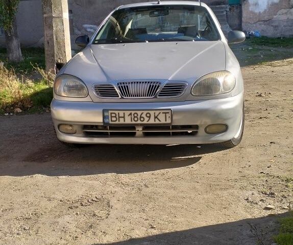 Серый Дэу Сенс, объемом двигателя 0 л и пробегом 268 тыс. км за 2500 $, фото 1 на Automoto.ua