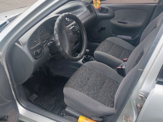 Сірий Деу Сенс, об'ємом двигуна 1.3 л та пробігом 202 тис. км за 2700 $, фото 5 на Automoto.ua