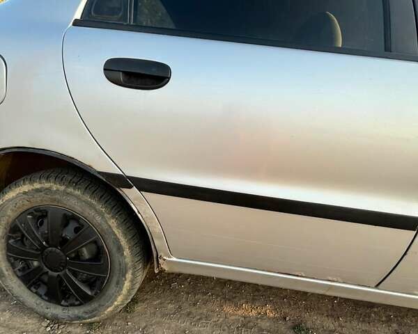 Сірий Деу Сенс, об'ємом двигуна 1.3 л та пробігом 172 тис. км за 1600 $, фото 5 на Automoto.ua