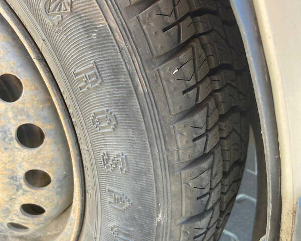 Деу Сенс 2006 у Первомайськ на Automoto.ua Сірий Деу Сенс, об'ємом двигуна 1.3 л та пробігом 450 тис. км за 1700 $, фото 17 на Automoto.ua
