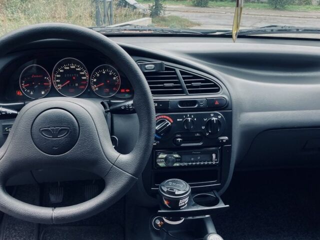 Серый Дэу Сенс, объемом двигателя 1.5 л и пробегом 296 тыс. км за 1950 $, фото 4 на Automoto.ua