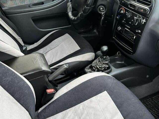 Сірий Деу Сенс, об'ємом двигуна 1.5 л та пробігом 200 тис. км за 1600 $, фото 2 на Automoto.ua