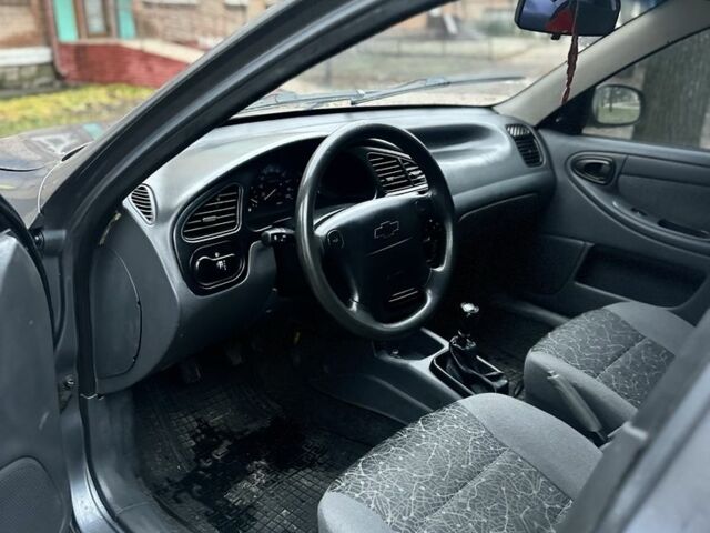 Сірий Деу Сенс, об'ємом двигуна 1.5 л та пробігом 203 тис. км за 1600 $, фото 4 на Automoto.ua