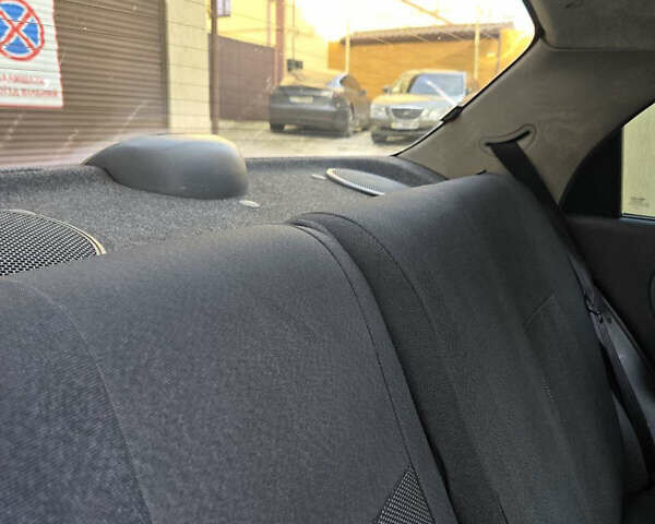 Сірий Деу Сенс, об'ємом двигуна 1.4 л та пробігом 400 тис. км за 1800 $, фото 10 на Automoto.ua