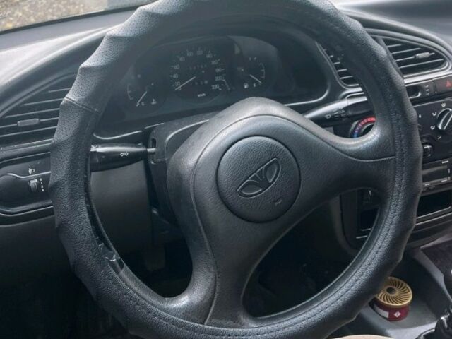 Сірий Деу Сенс, об'ємом двигуна 1.4 л та пробігом 180 тис. км за 2295 $, фото 4 на Automoto.ua