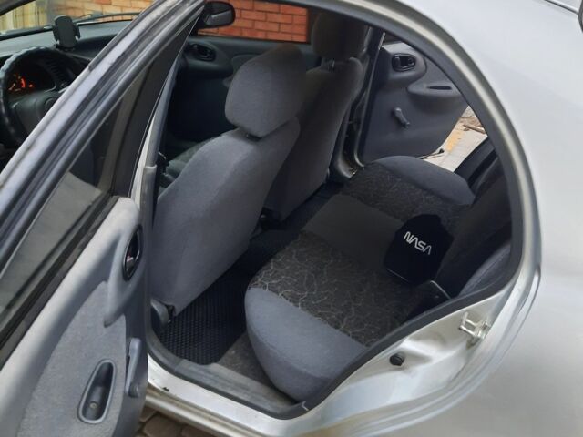 Сірий Деу Сенс, об'ємом двигуна 1.5 л та пробігом 160 тис. км за 3100 $, фото 12 на Automoto.ua