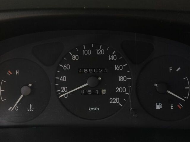 Сірий Деу Сенс, об'ємом двигуна 1.4 л та пробігом 189 тис. км за 2500 $, фото 12 на Automoto.ua