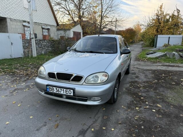 Сірий Деу Сенс, об'ємом двигуна 1.5 л та пробігом 221 тис. км за 2650 $, фото 2 на Automoto.ua