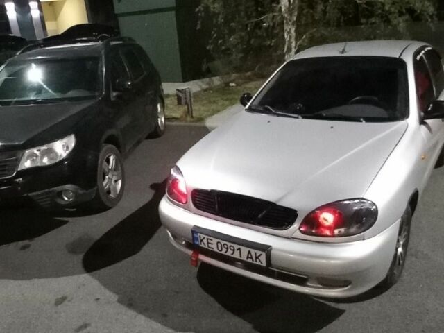 Серый Дэу Сенс, объемом двигателя 1.5 л и пробегом 250 тыс. км за 2000 $, фото 16 на Automoto.ua