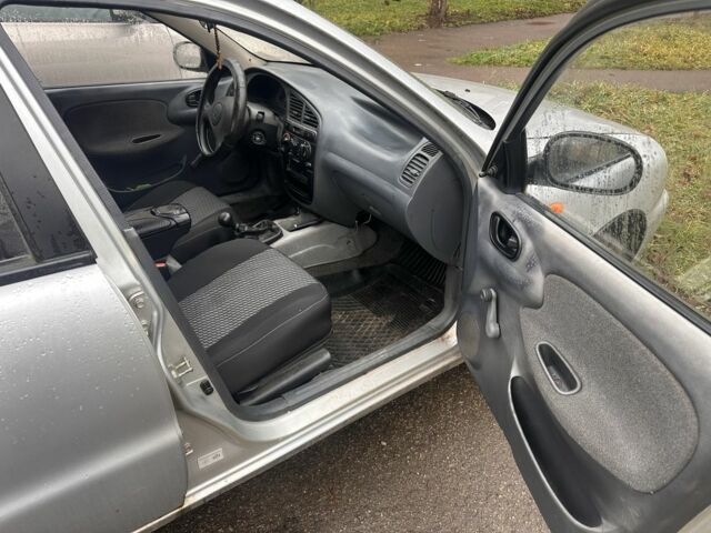 Серый Дэу Сенс, объемом двигателя 1.5 л и пробегом 165 тыс. км за 850 $, фото 3 на Automoto.ua