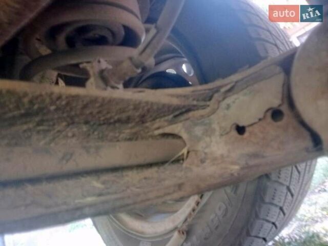 Серый Дэу Сенс, объемом двигателя 1 л и пробегом 250 тыс. км за 1500 $, фото 7 на Automoto.ua