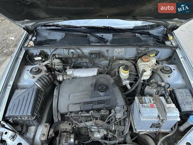 Серый Дэу Сенс, объемом двигателя 1.4 л и пробегом 182 тыс. км за 1900 $, фото 4 на Automoto.ua