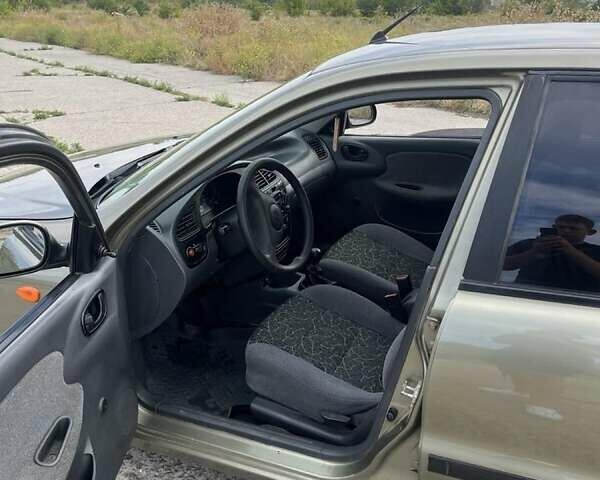 Сірий Деу Сенс, об'ємом двигуна 1.4 л та пробігом 137 тис. км за 2800 $, фото 2 на Automoto.ua