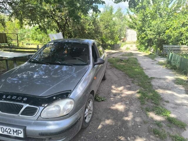 Серый Дэу Сенс, объемом двигателя 1.5 л и пробегом 300 тыс. км за 1700 $, фото 2 на Automoto.ua