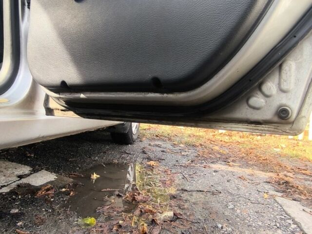 Сірий Деу Сенс, об'ємом двигуна 1.4 л та пробігом 189 тис. км за 2500 $, фото 9 на Automoto.ua