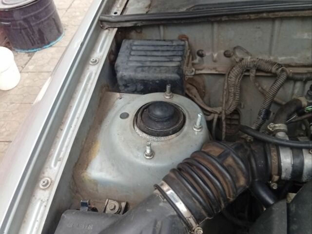 Серый Дэу Сенс, объемом двигателя 0 л и пробегом 104 тыс. км за 2200 $, фото 3 на Automoto.ua