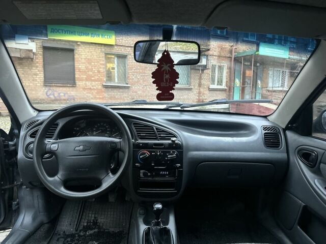 Сірий Деу Сенс, об'ємом двигуна 1.5 л та пробігом 203 тис. км за 1600 $, фото 5 на Automoto.ua