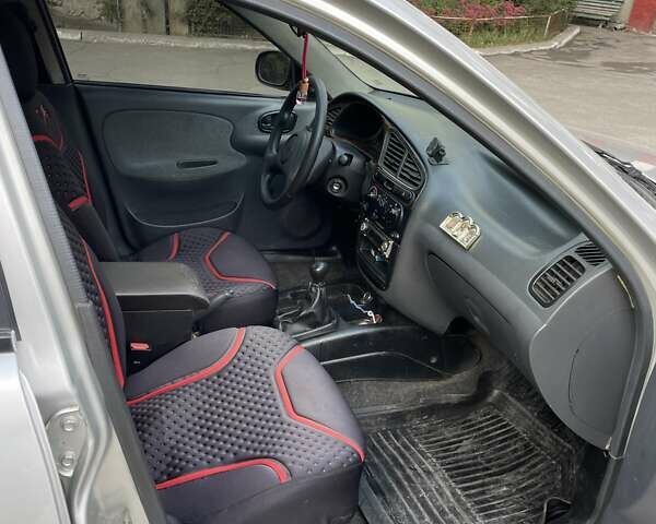 Сірий Деу Сенс, об'ємом двигуна 1.3 л та пробігом 177 тис. км за 1700 $, фото 5 на Automoto.ua