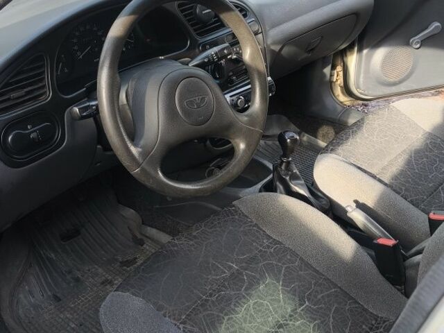 Сірий Деу Сенс, об'ємом двигуна 1.4 л та пробігом 189 тис. км за 2500 $, фото 6 на Automoto.ua