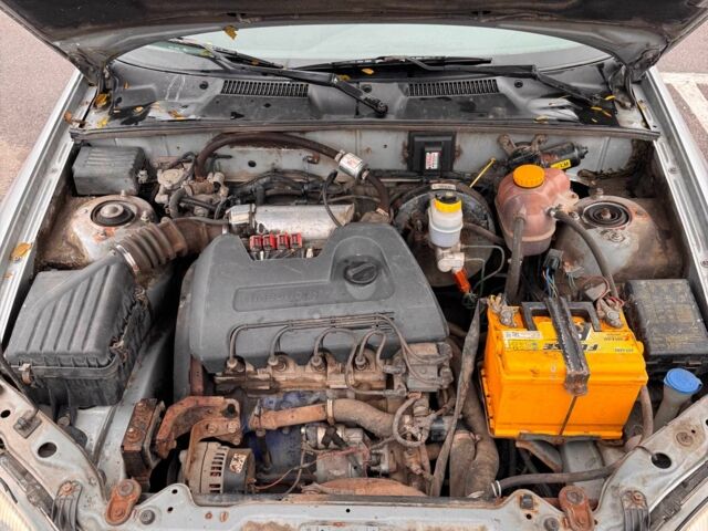 Сірий Деу Сенс, об'ємом двигуна 1.4 л та пробігом 314 тис. км за 1500 $, фото 12 на Automoto.ua