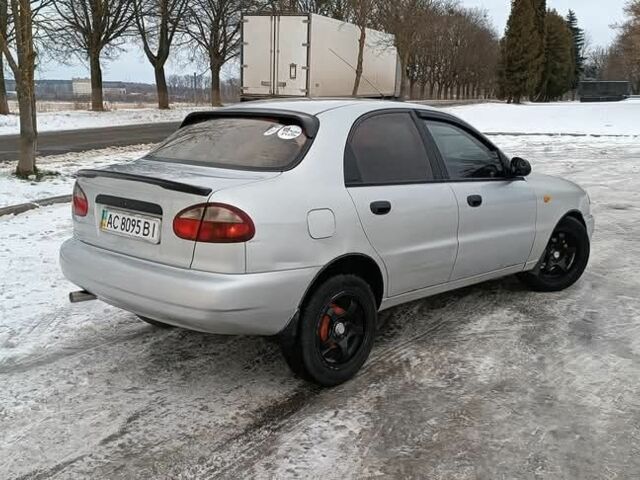 Серый Дэу Сенс, объемом двигателя 1.5 л и пробегом 280 тыс. км за 2800 $, фото 3 на Automoto.ua