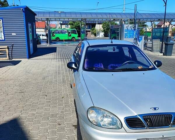 Серый Дэу Сенс, объемом двигателя 1.3 л и пробегом 101 тыс. км за 2001 $, фото 3 на Automoto.ua