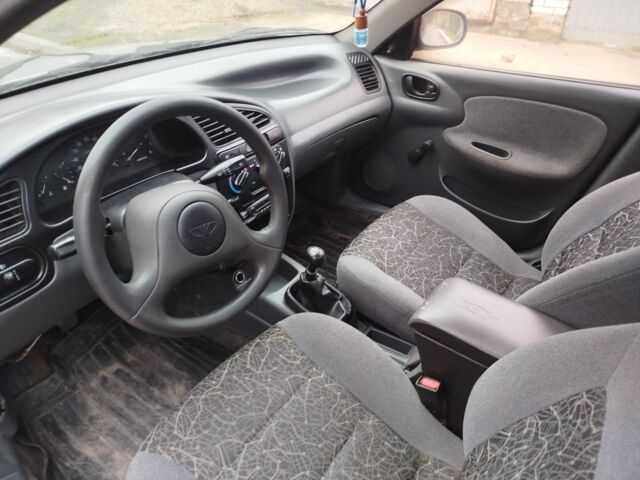 Сірий Деу Сенс, об'ємом двигуна 1.5 л та пробігом 189 тис. км за 1550 $, фото 7 на Automoto.ua