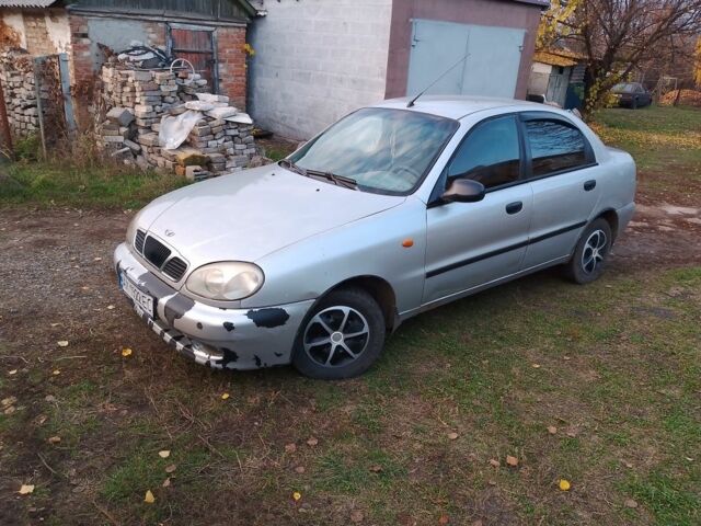 Серый Дэу Сенс, объемом двигателя 1.5 л и пробегом 253 тыс. км за 1072 $, фото 3 на Automoto.ua