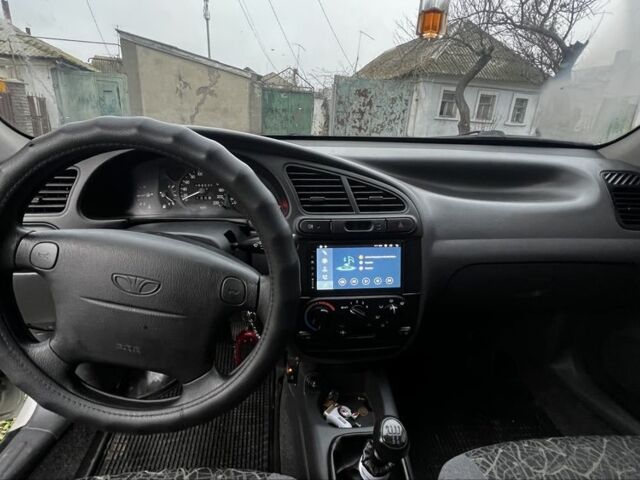 Серый Дэу Сенс, объемом двигателя 1.6 л и пробегом 153 тыс. км за 3200 $, фото 6 на Automoto.ua